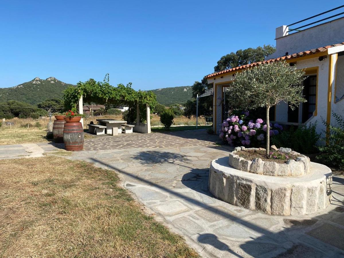 Casa Di Campagna In Gallura Luogosanto Buitenkant foto